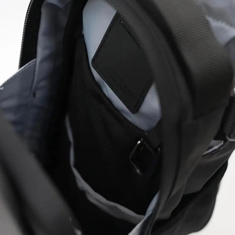 Fitness Magnetic Water Bottle Bag Gym Non Slip Magnetic Gym Sling Bag With Phone Pocket Magnetic Water Bottle Carrier Pouch